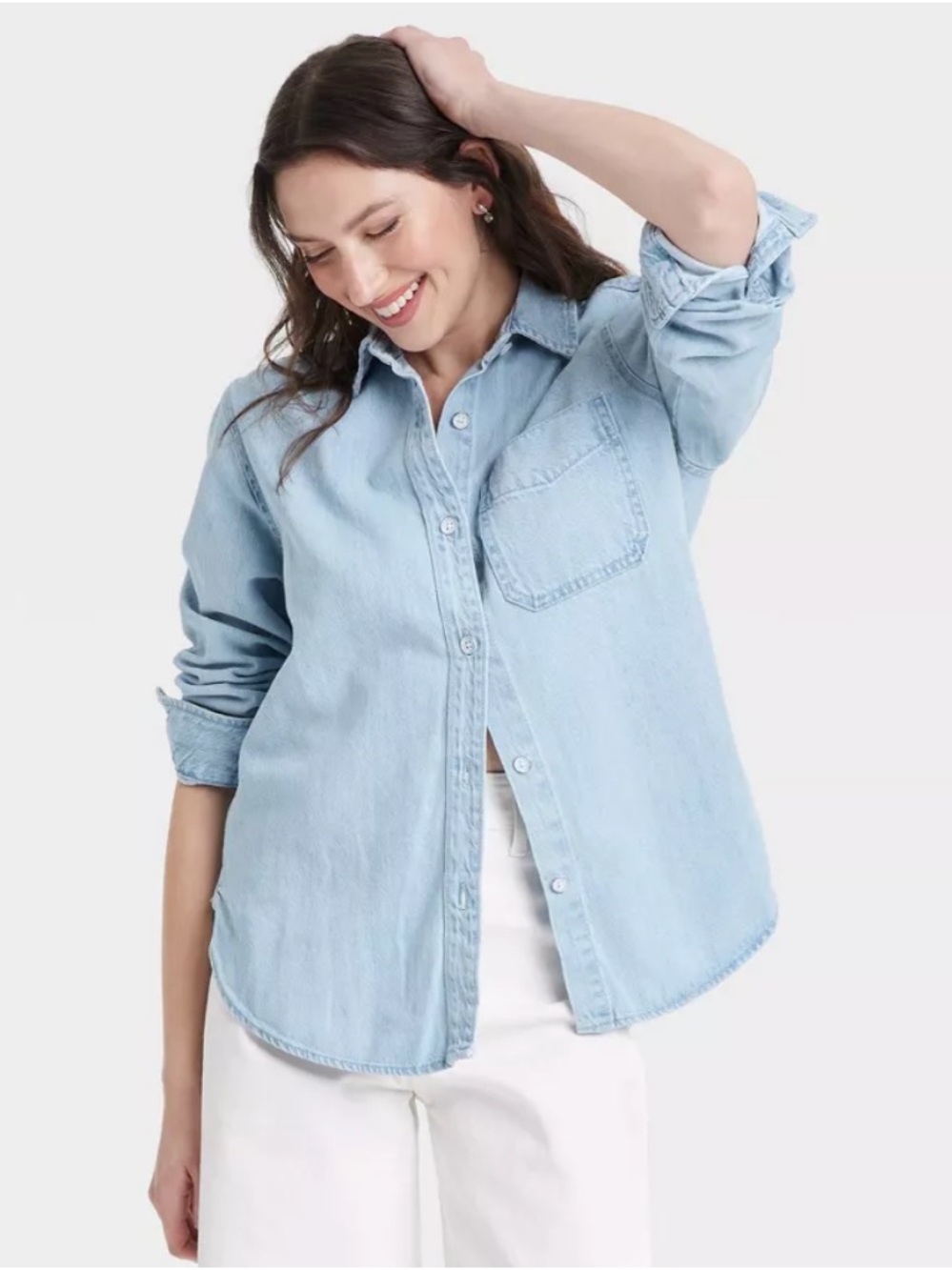 NWOT Women's Relaxed Fit Denim Button-Down Shirt - Universal Thread™ Light Wash